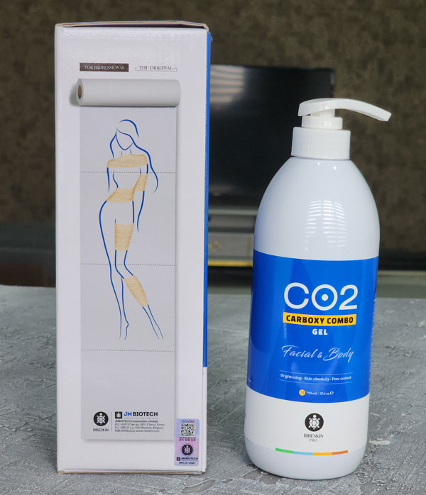 ژل کربوکسی ریب اسکین 750 میل بدن