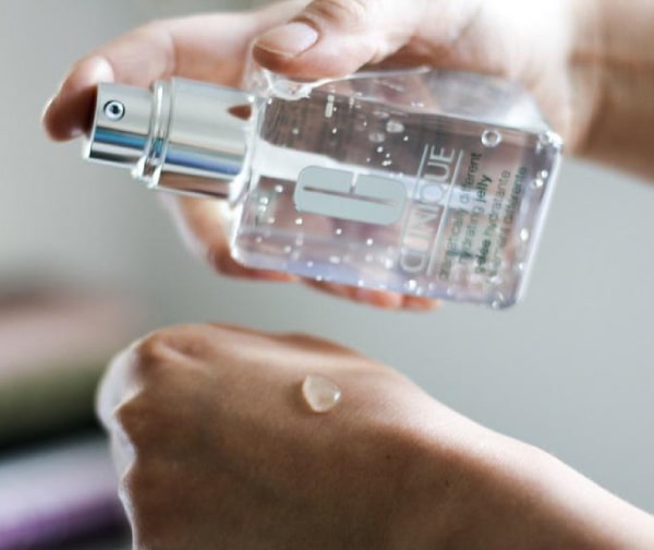 ژل آبرسان دراماتیکالی کلینیک clinique